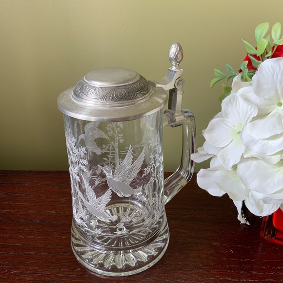 Lidded Glass Beer Stein - Picture 4 of 5